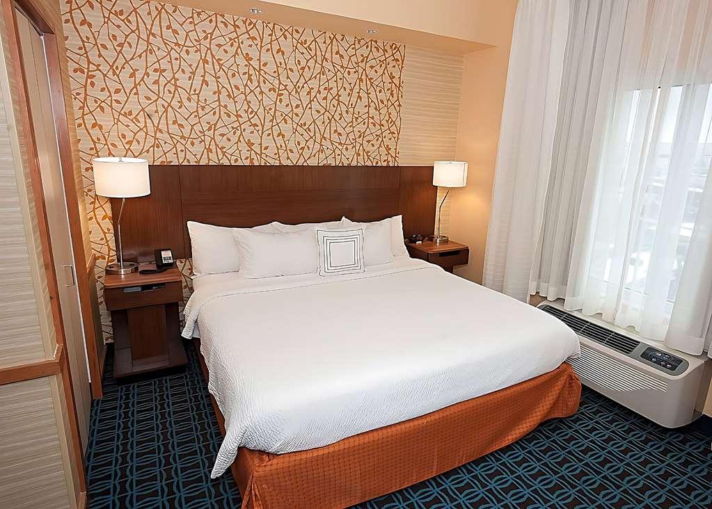 Comfort Inn & Suites Akron South Стая снимка
