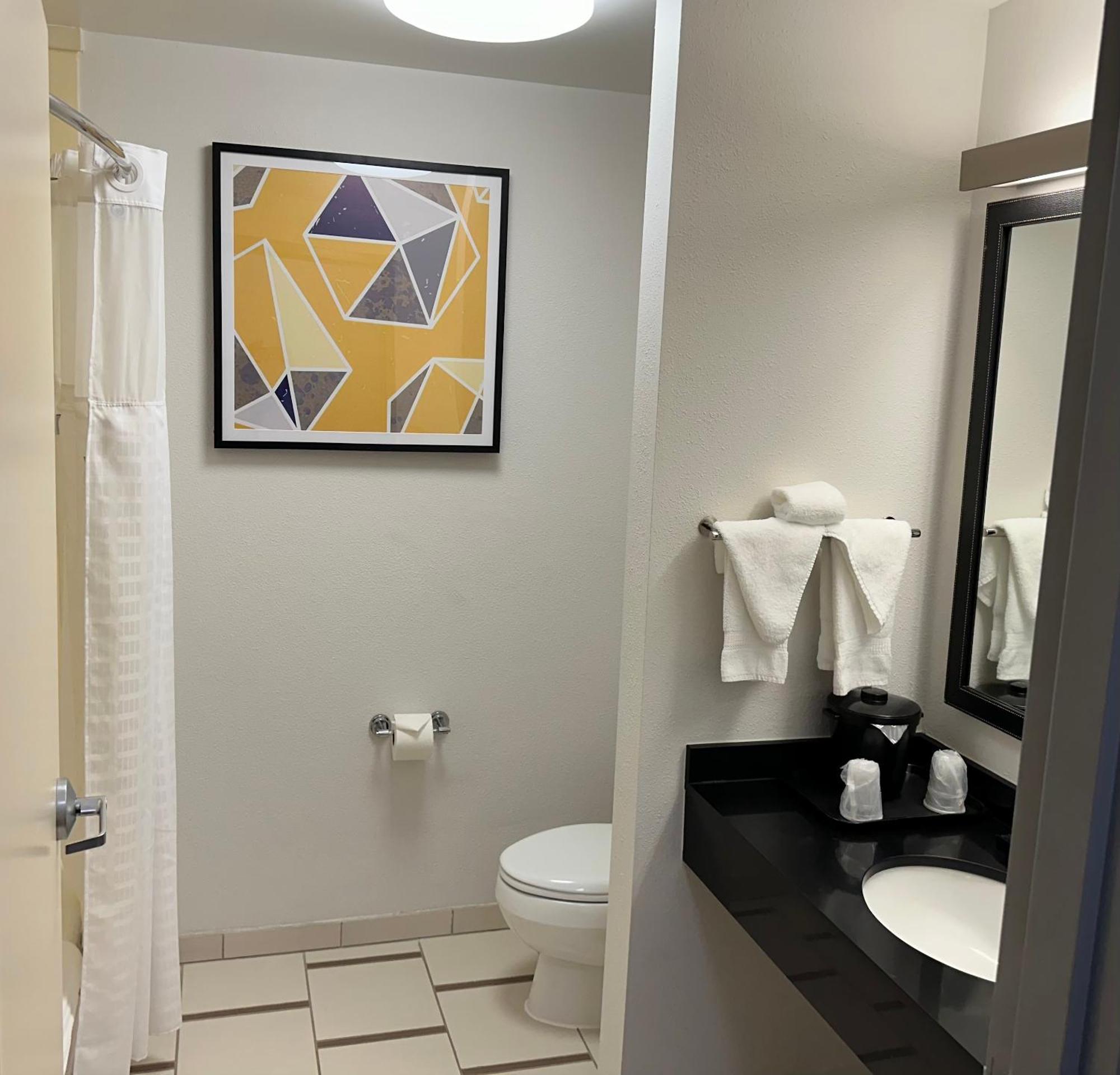 Comfort Inn & Suites Akron South Екстериор снимка