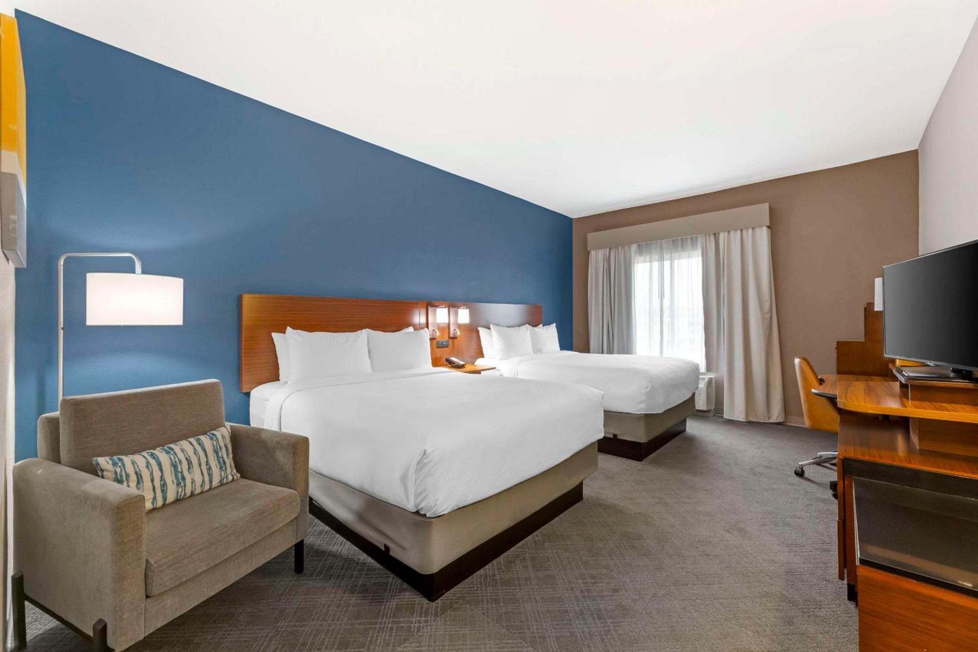 Comfort Inn & Suites Akron South Екстериор снимка