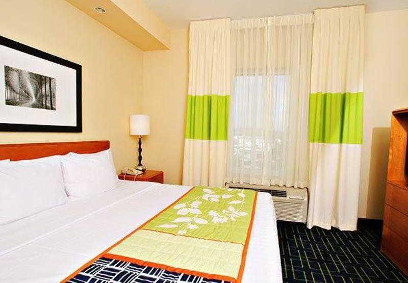 Comfort Inn & Suites Akron South Стая снимка